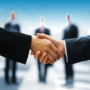 فرم استخدام کارشناس بازرگانی و فروش